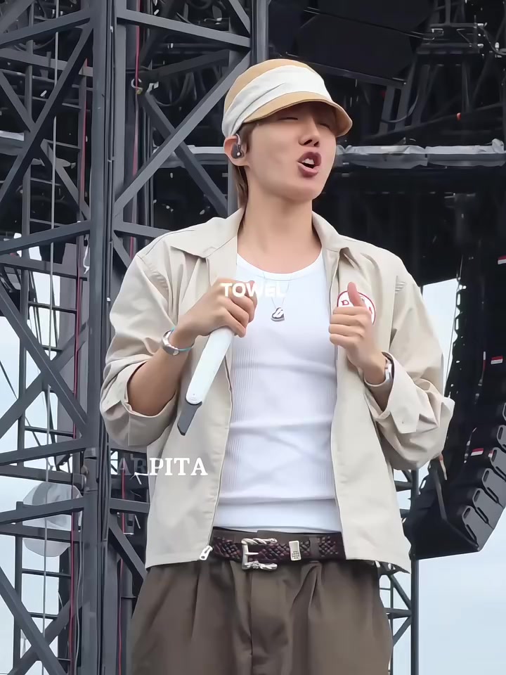 @š«§ź°Ņ į¶³įµįµā
ąæįµā·ā¦ā¦āāš