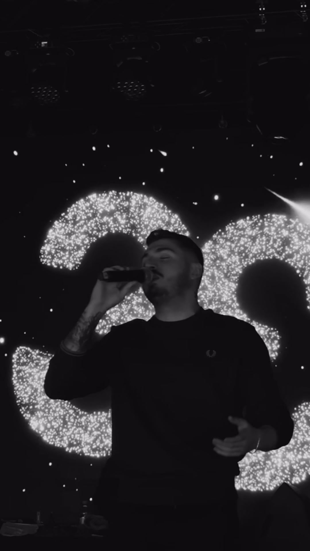 @Ay🌙
