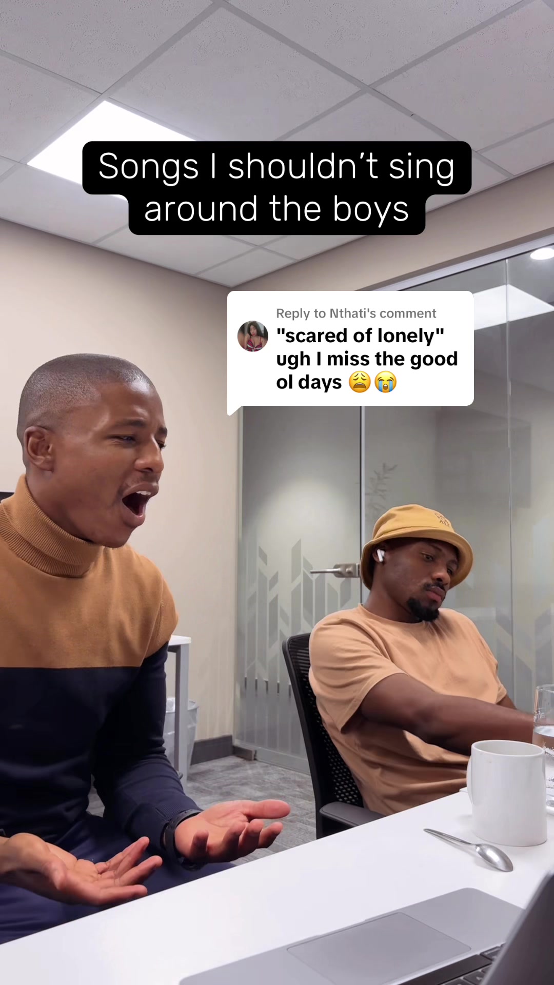 @Khweziii