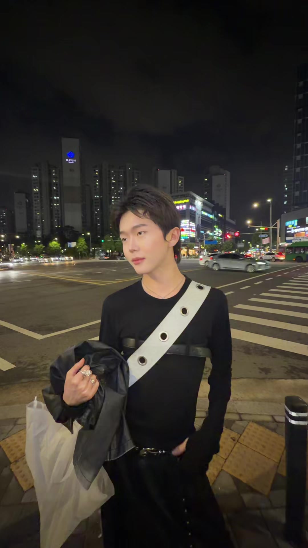 @Hyunsoo 현수 / Weloe