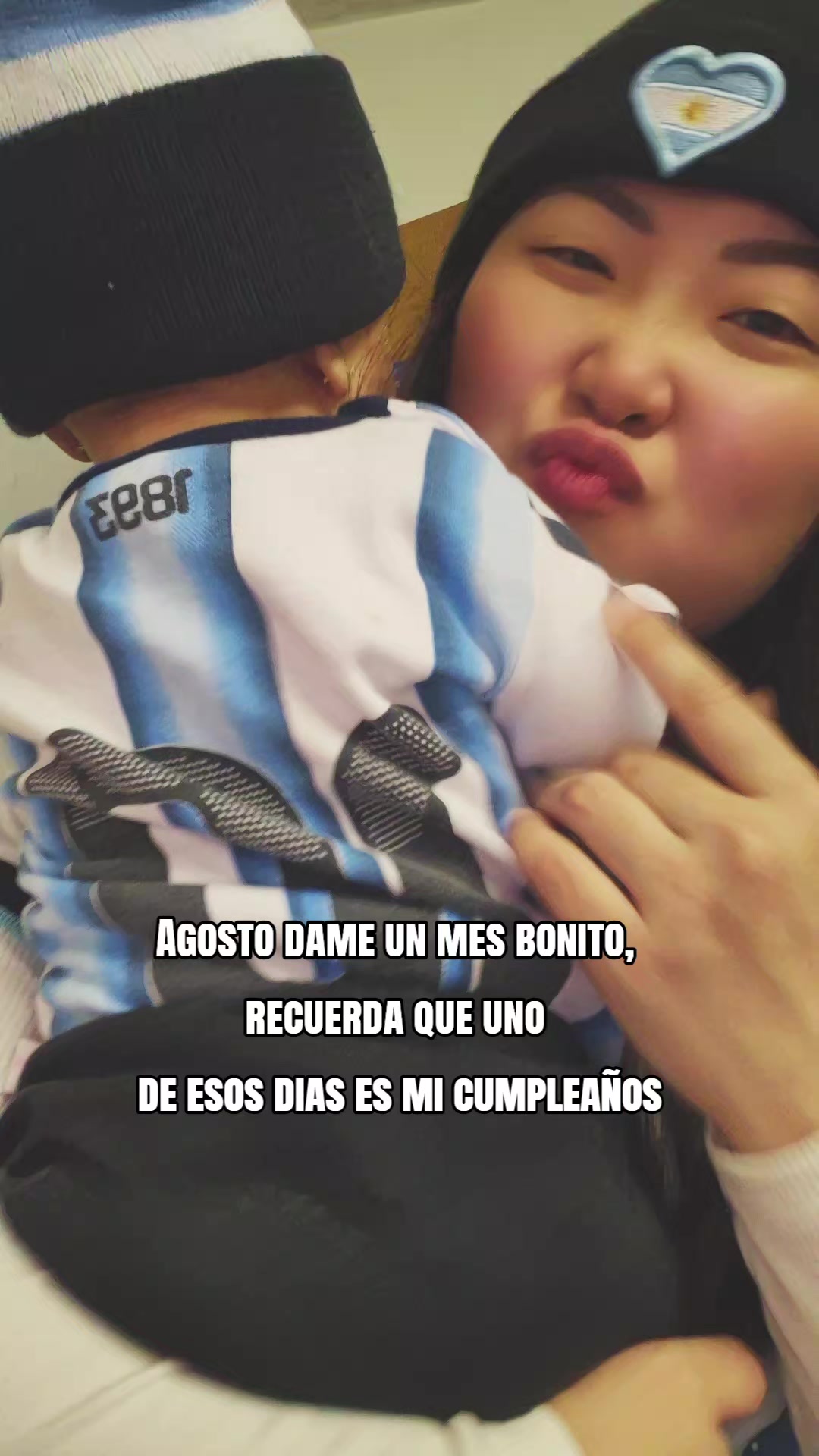 @Julieta👑