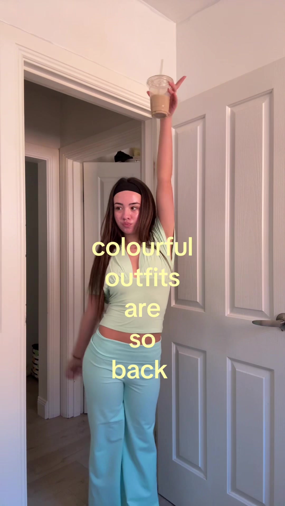 @LUCIANA ROSE