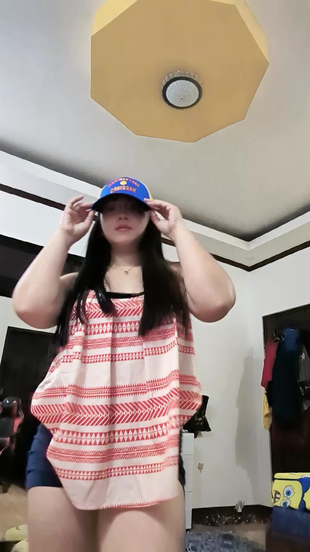 @sweetly.jeeneell
