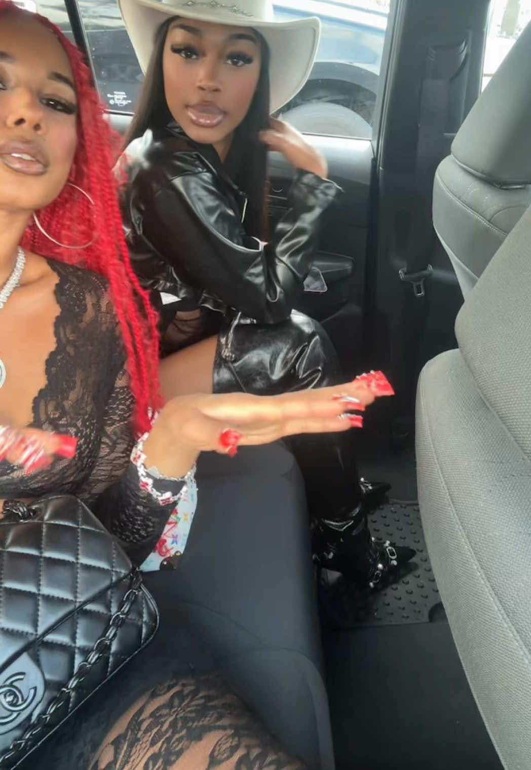 @queenshit