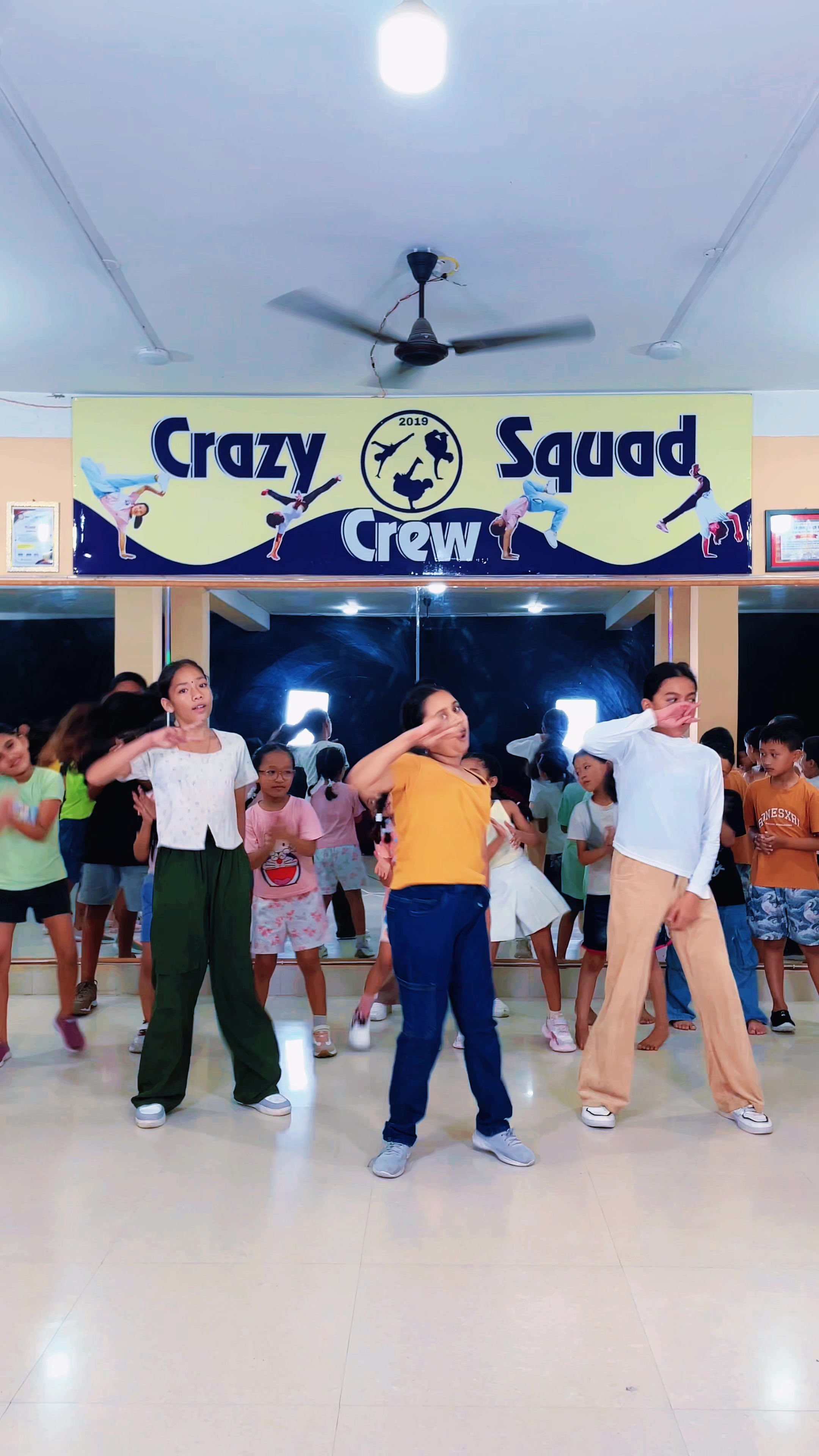 @Crazy Squad Crew