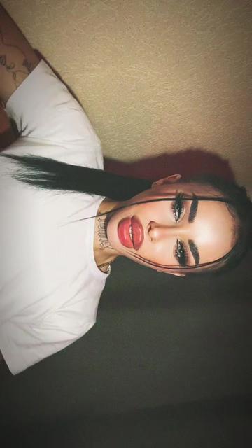 @💋