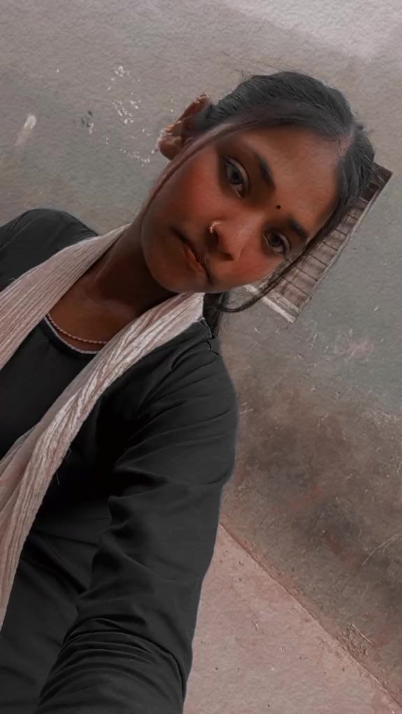 @🥰❤️sad girl🥰❤️💝