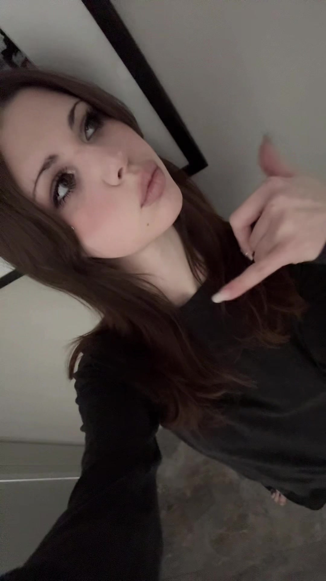 @KonFetta_