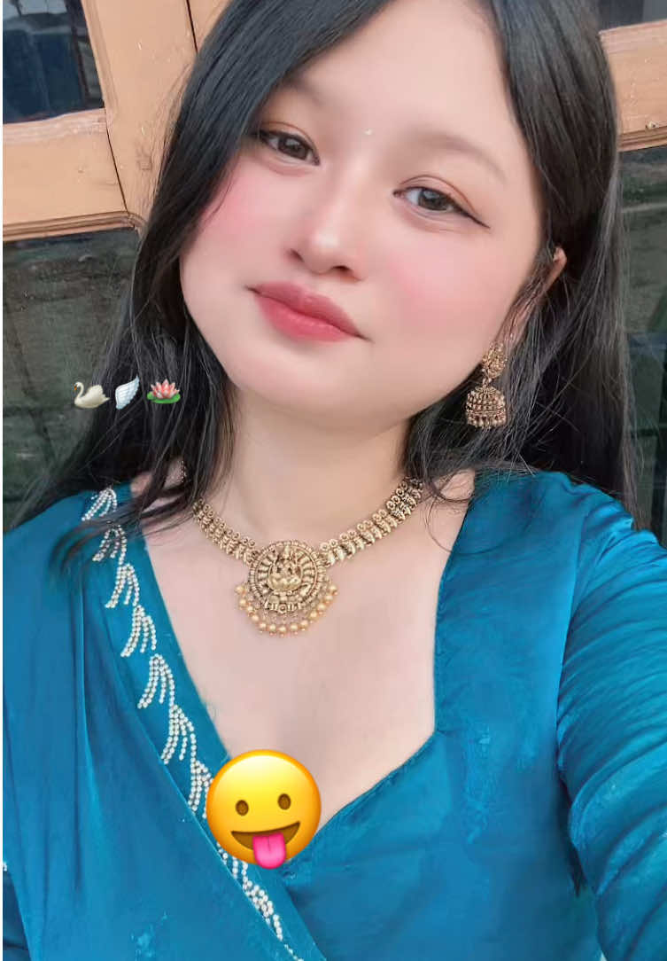 @Meoww🙎🏻♀️