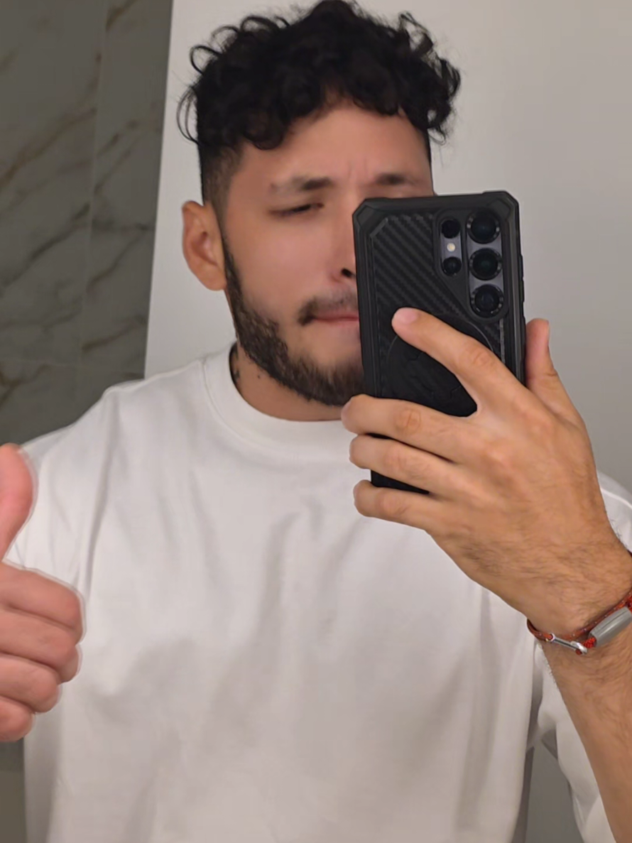 @alejandro