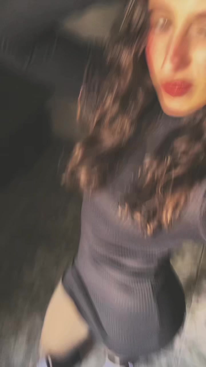 @Gabriela Simi