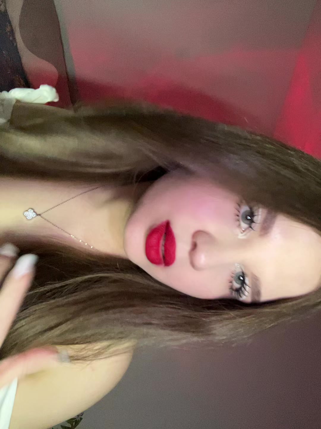 @Элечка🌷