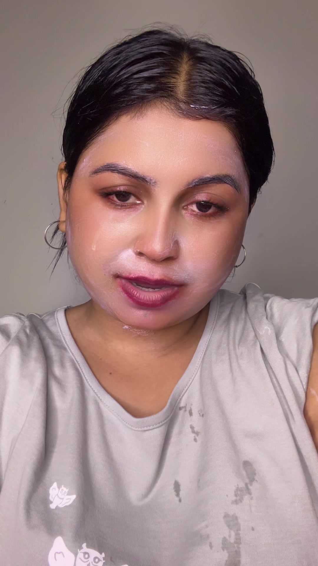 @Sharmin Shila cream apađ
