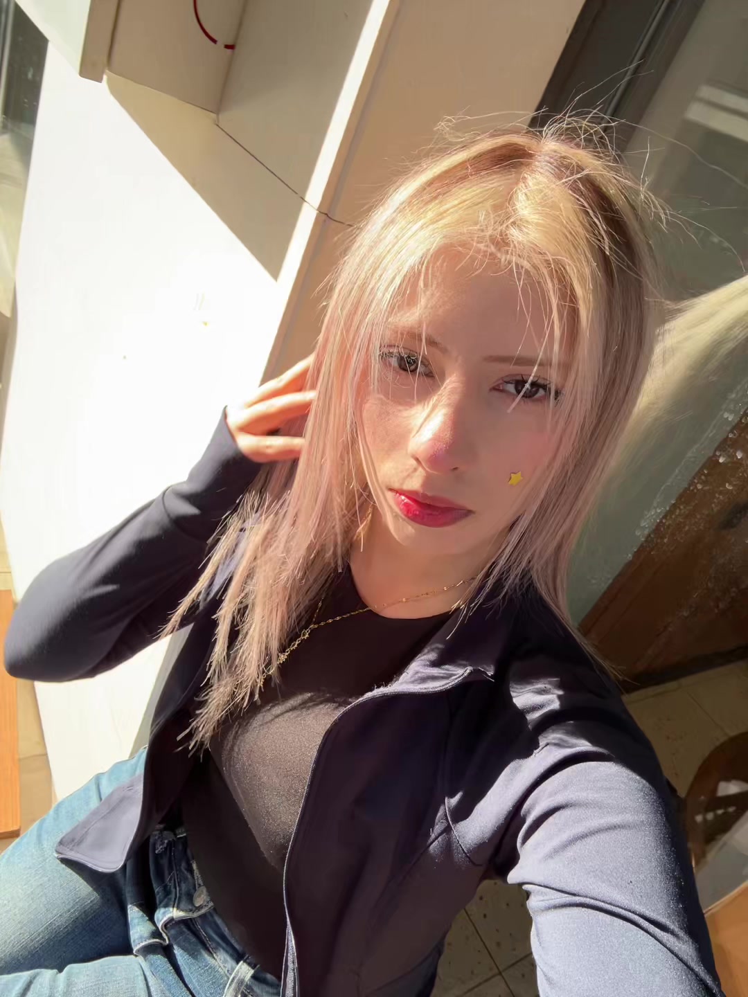 @llarem