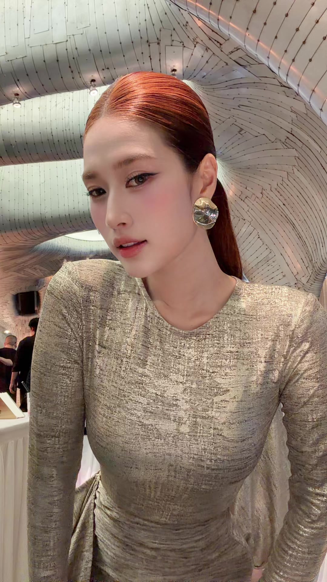 @Đo&agrave;n Thi&ecirc;n &Acirc;n
