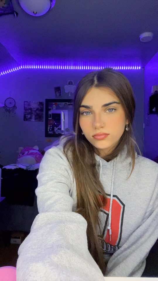 @🪸