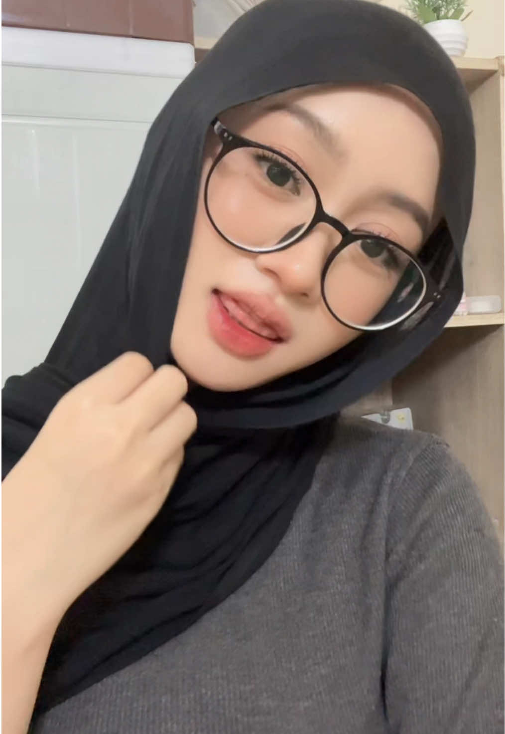 @awa