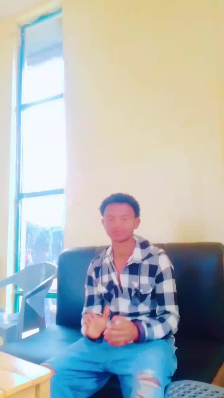 @Dev Actor 🍫⚡