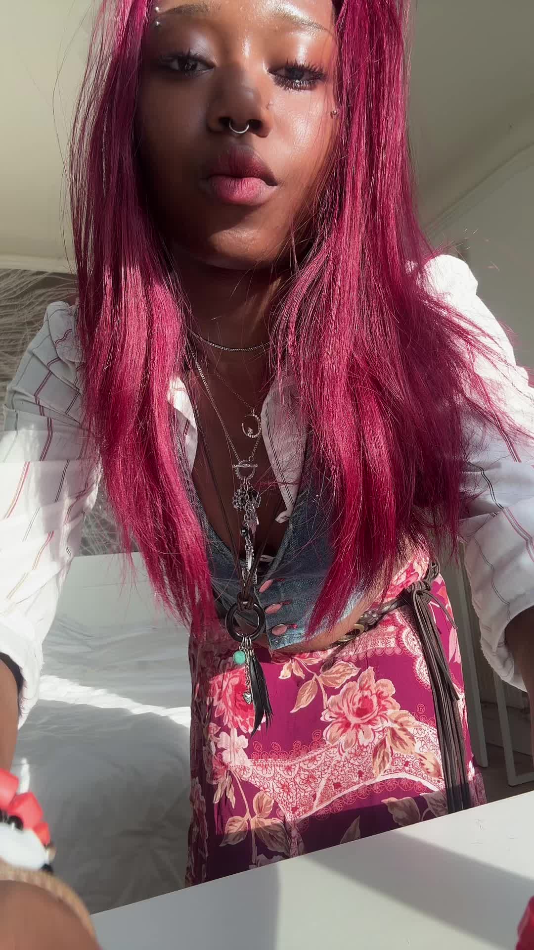 @gigi ☥