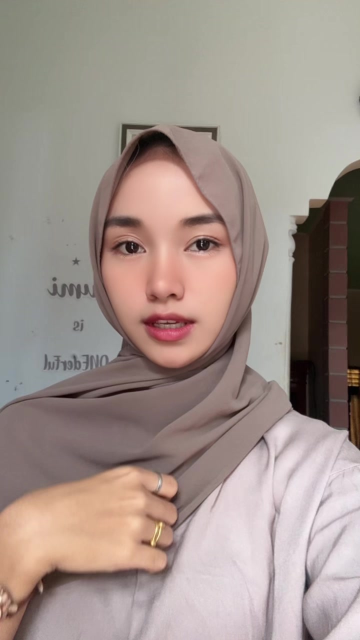 @Dindaaa