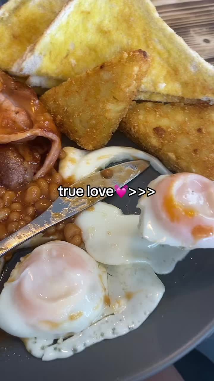 @Kam & Loki 🧡