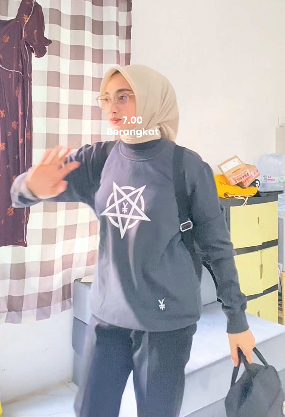 @Ayundiary~