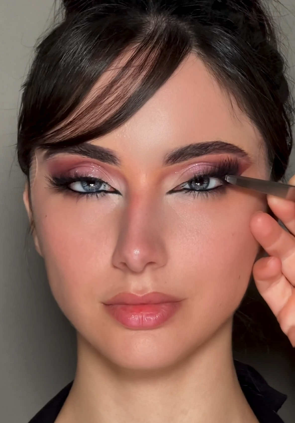 @NeslisMakeup_