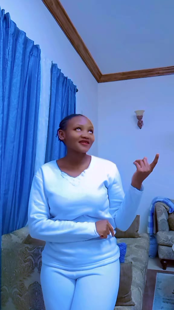 @Quin Tasha🇰🇪