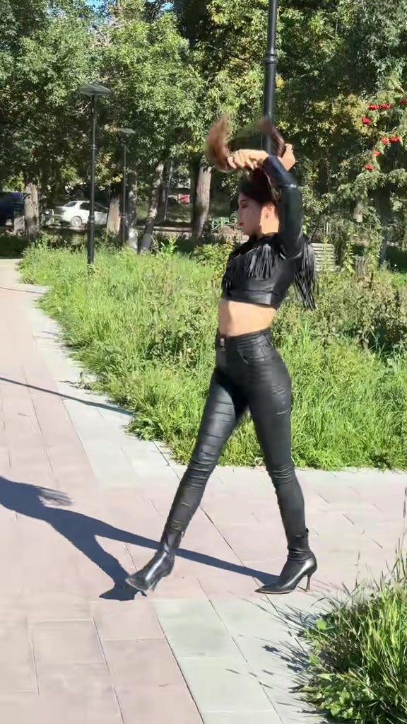 @Angelina Sherkhanova🐱👄