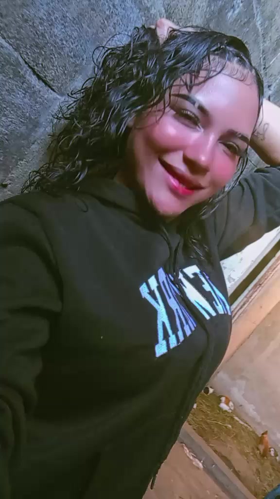 @t&uacute; venezolana 🖤🖤🇻🇪