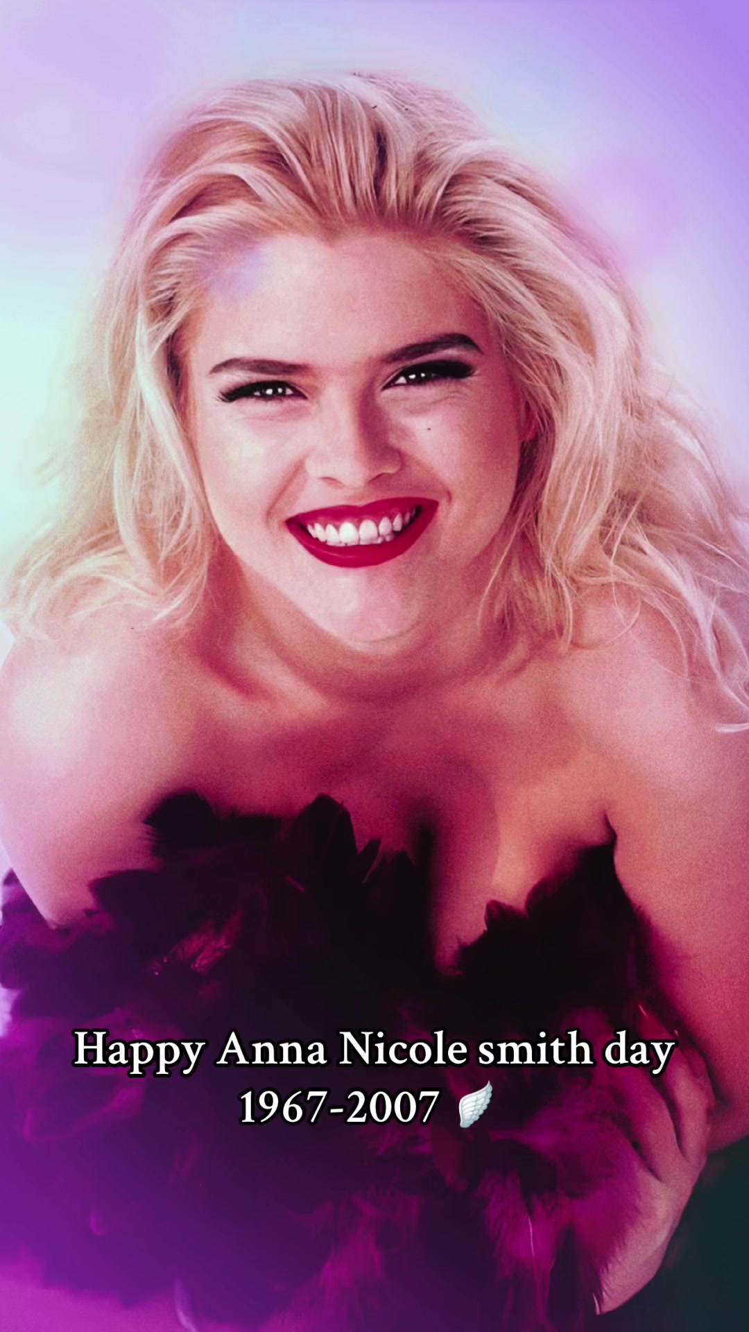 @Anna Nicole Smith 🎀