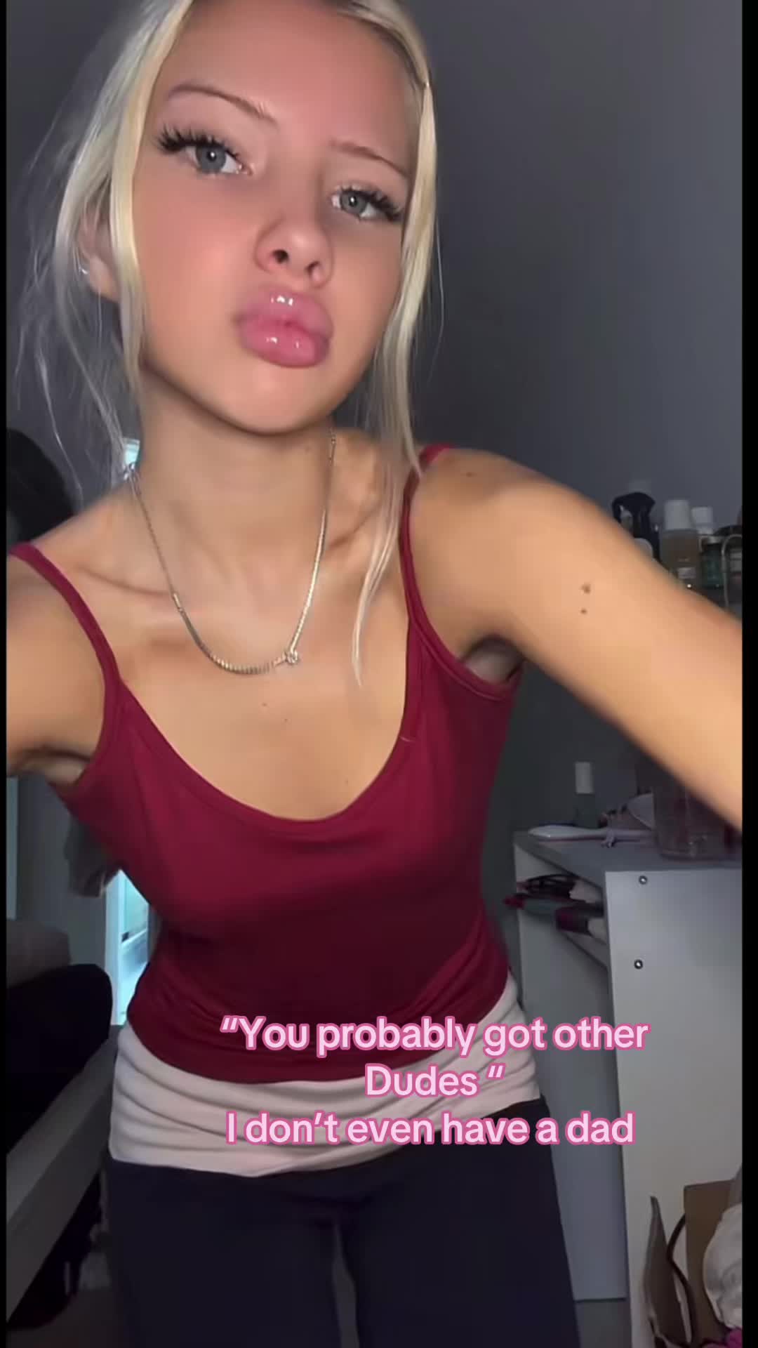 @Val🤍💸🎀