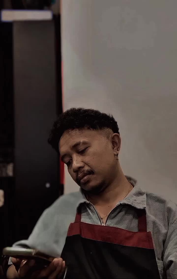@FR96.