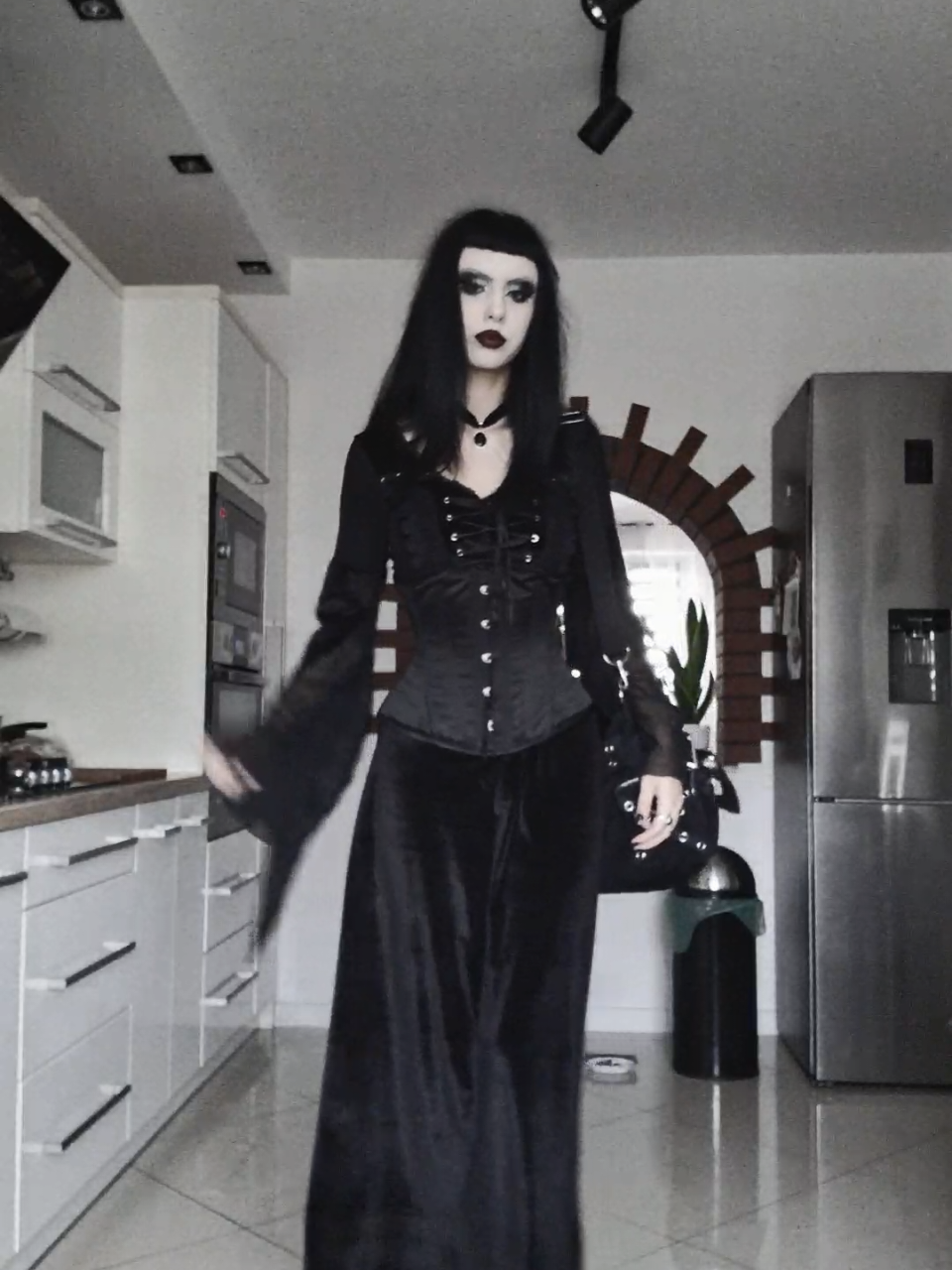 @𝕸𝖆𝖏𝖆 🕯