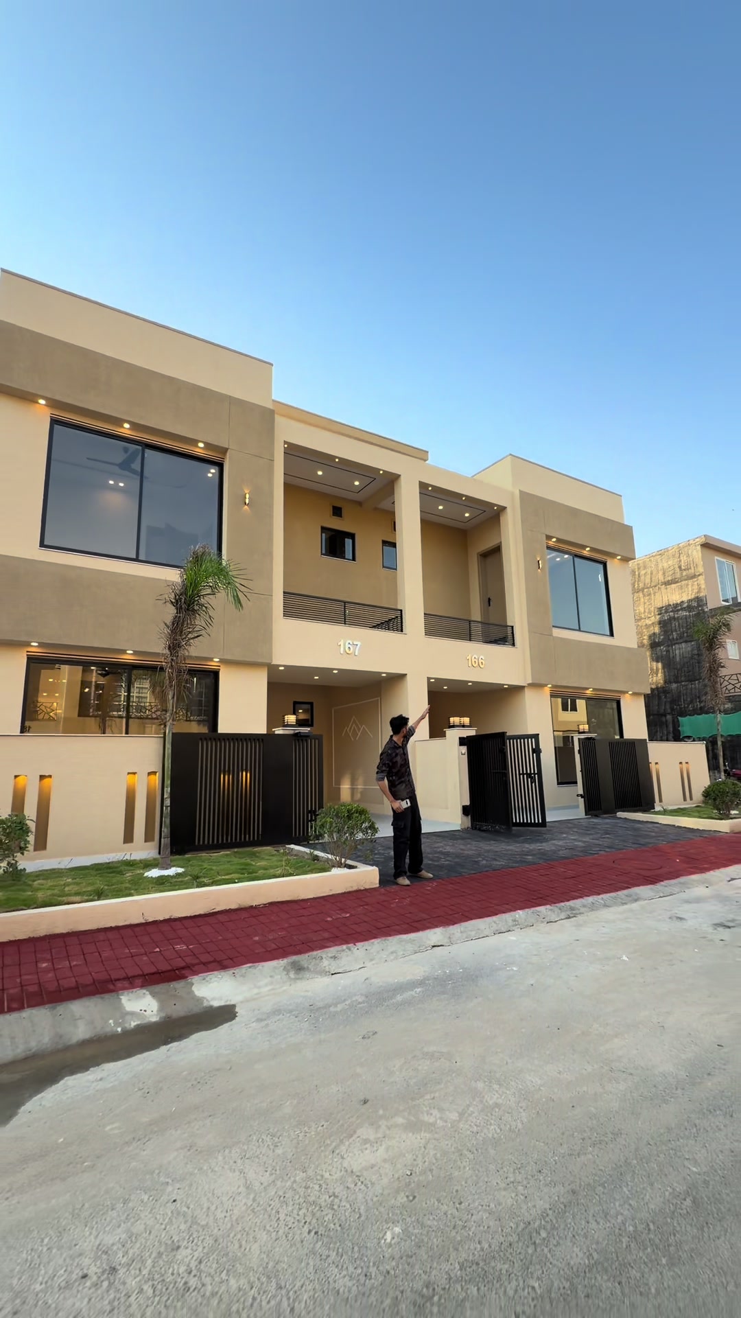 @TheHouseOfPropertyOfficial