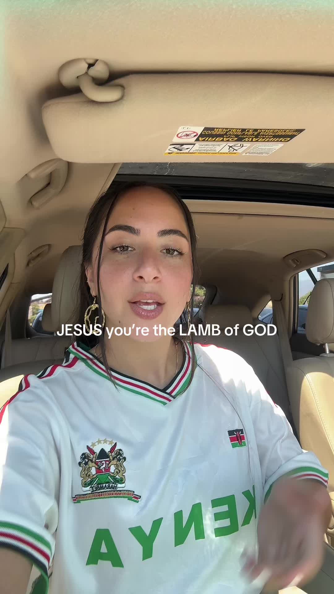 @Jill | Faith + Fashion🤍