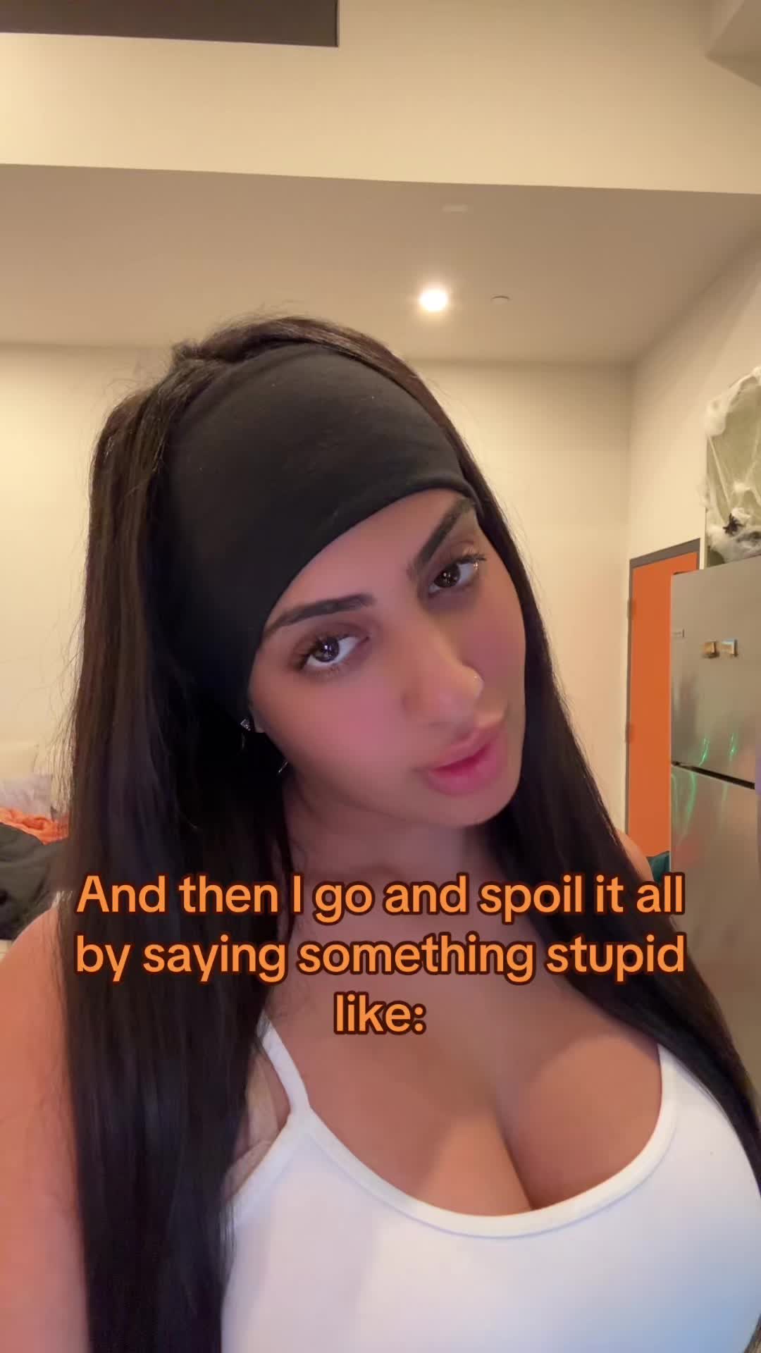 @ShayBaeBee