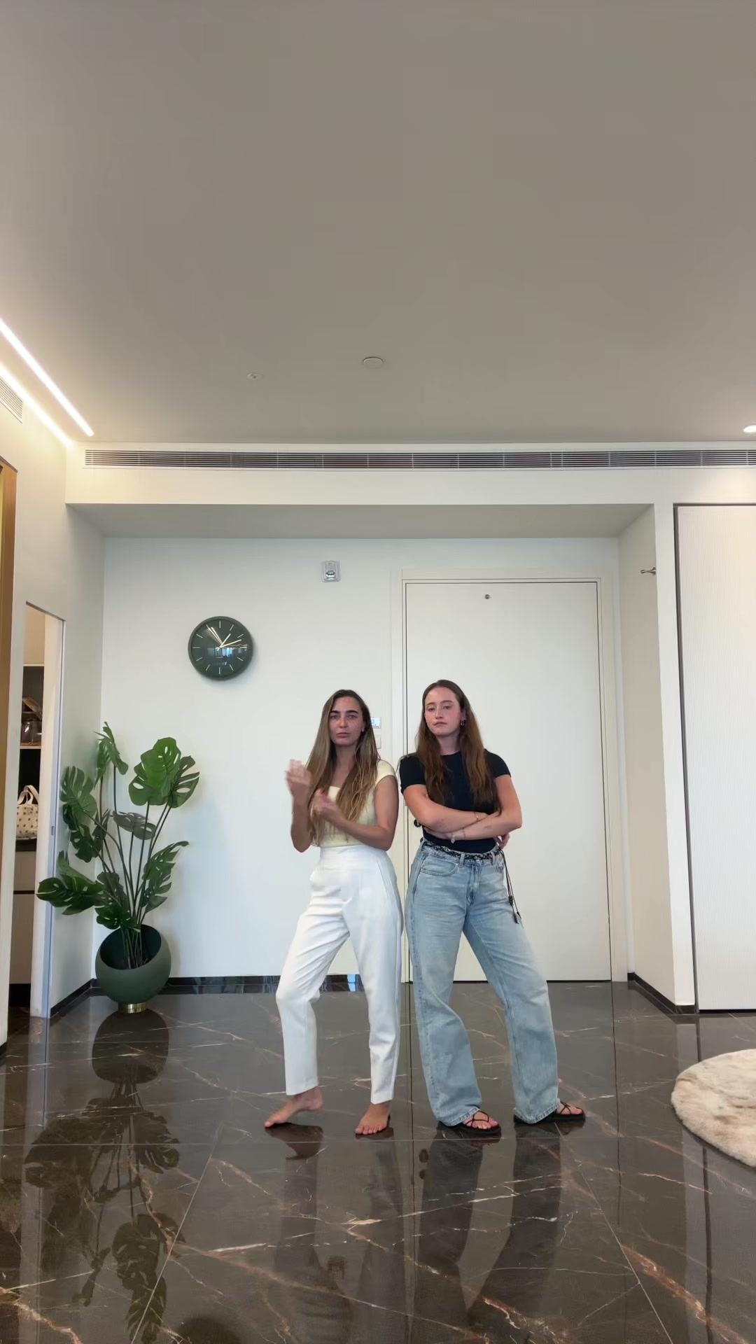 @GalGullll