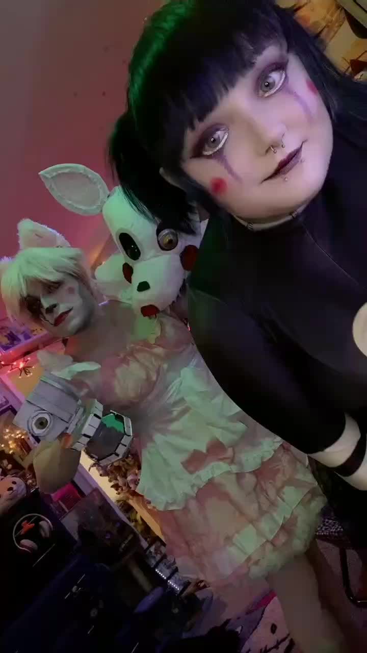 @experimental_trash_cosplays 🖤