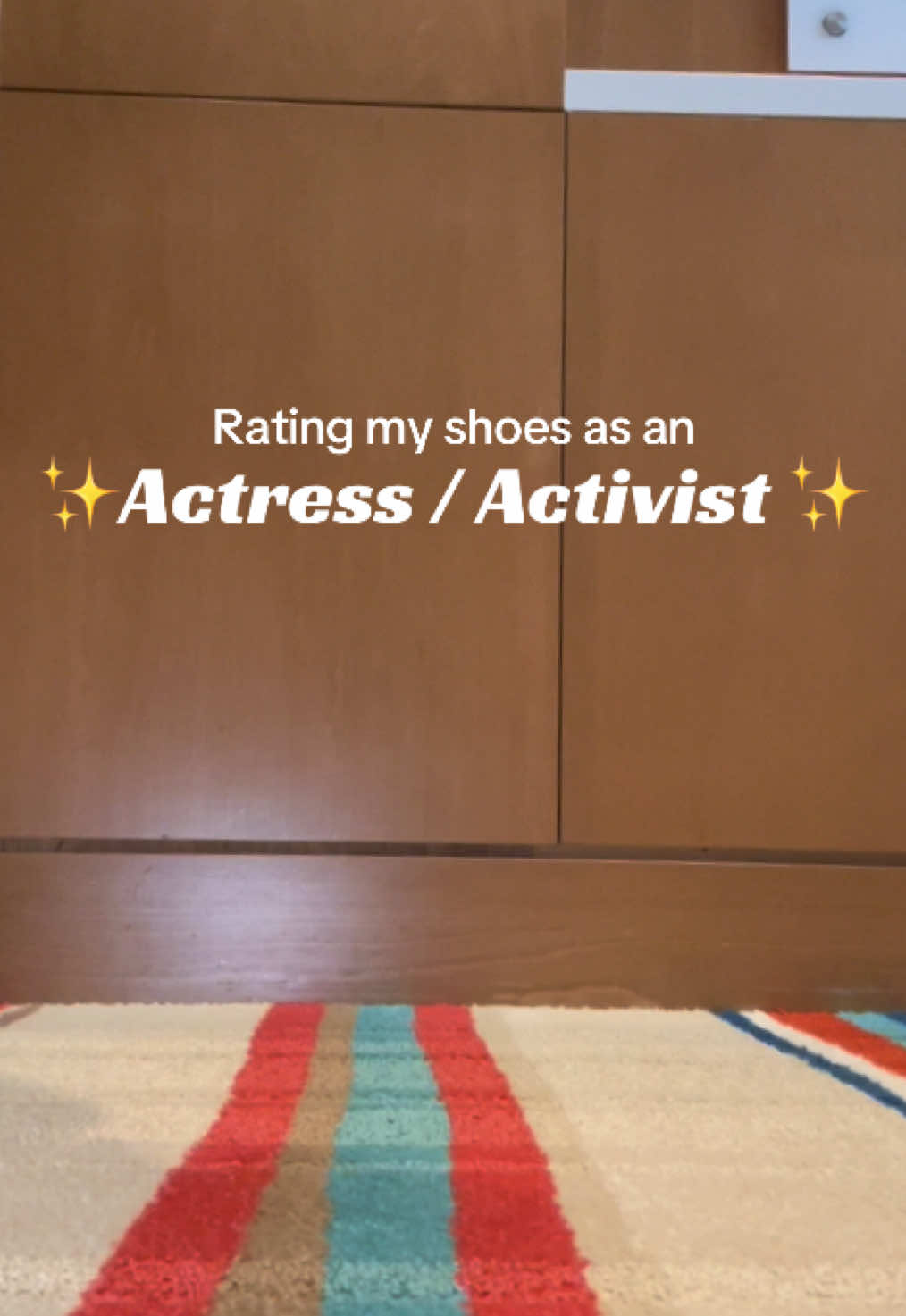 @Erika Alexander