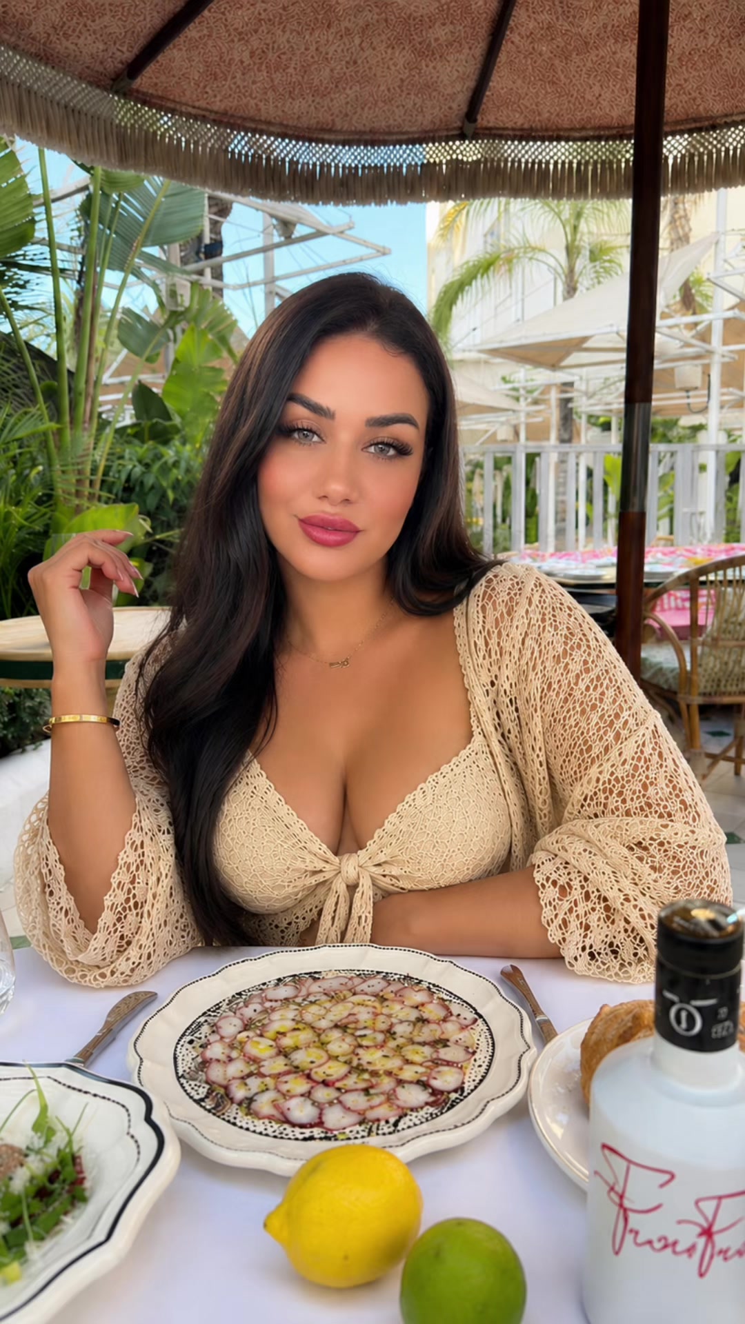 @Farah Demali ♊️👑💄