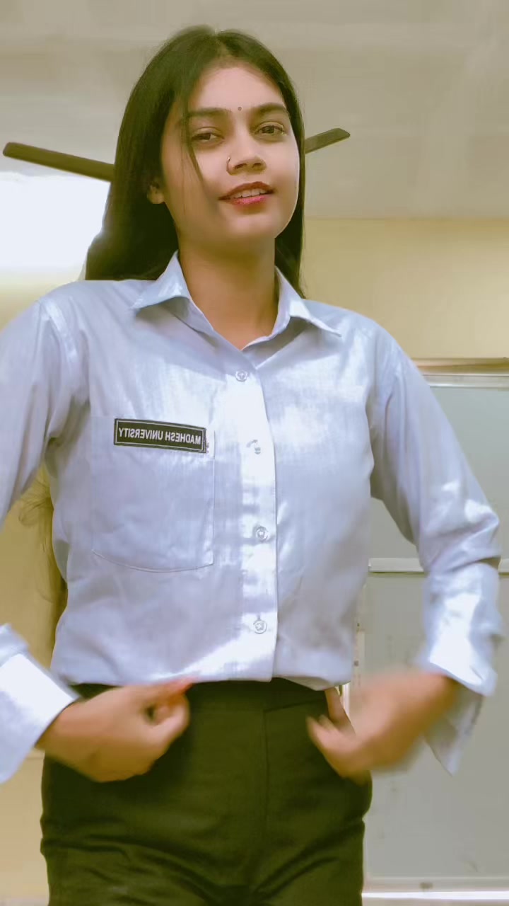 @queenlakshmii_17