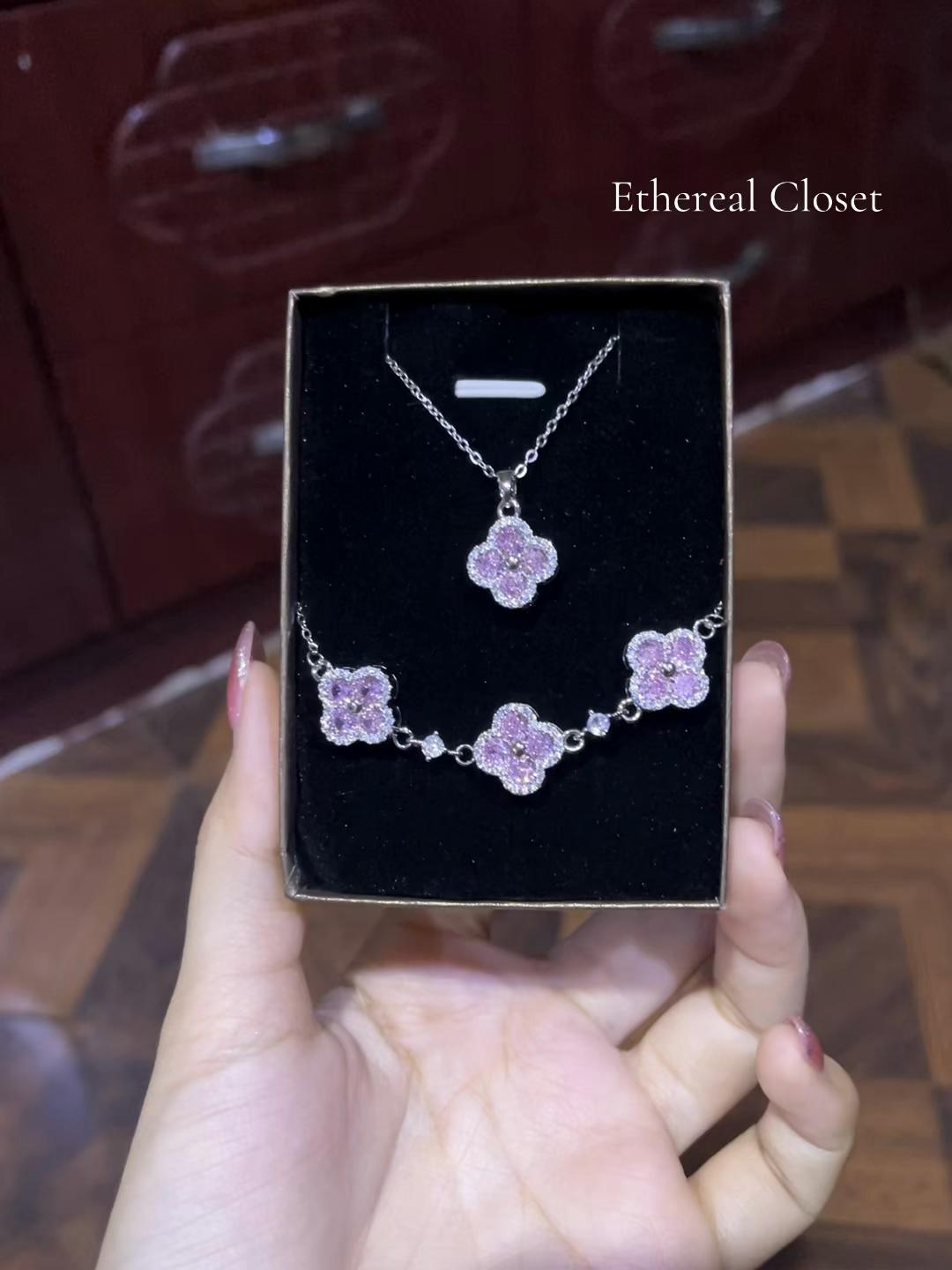@Ethereal Closet ð