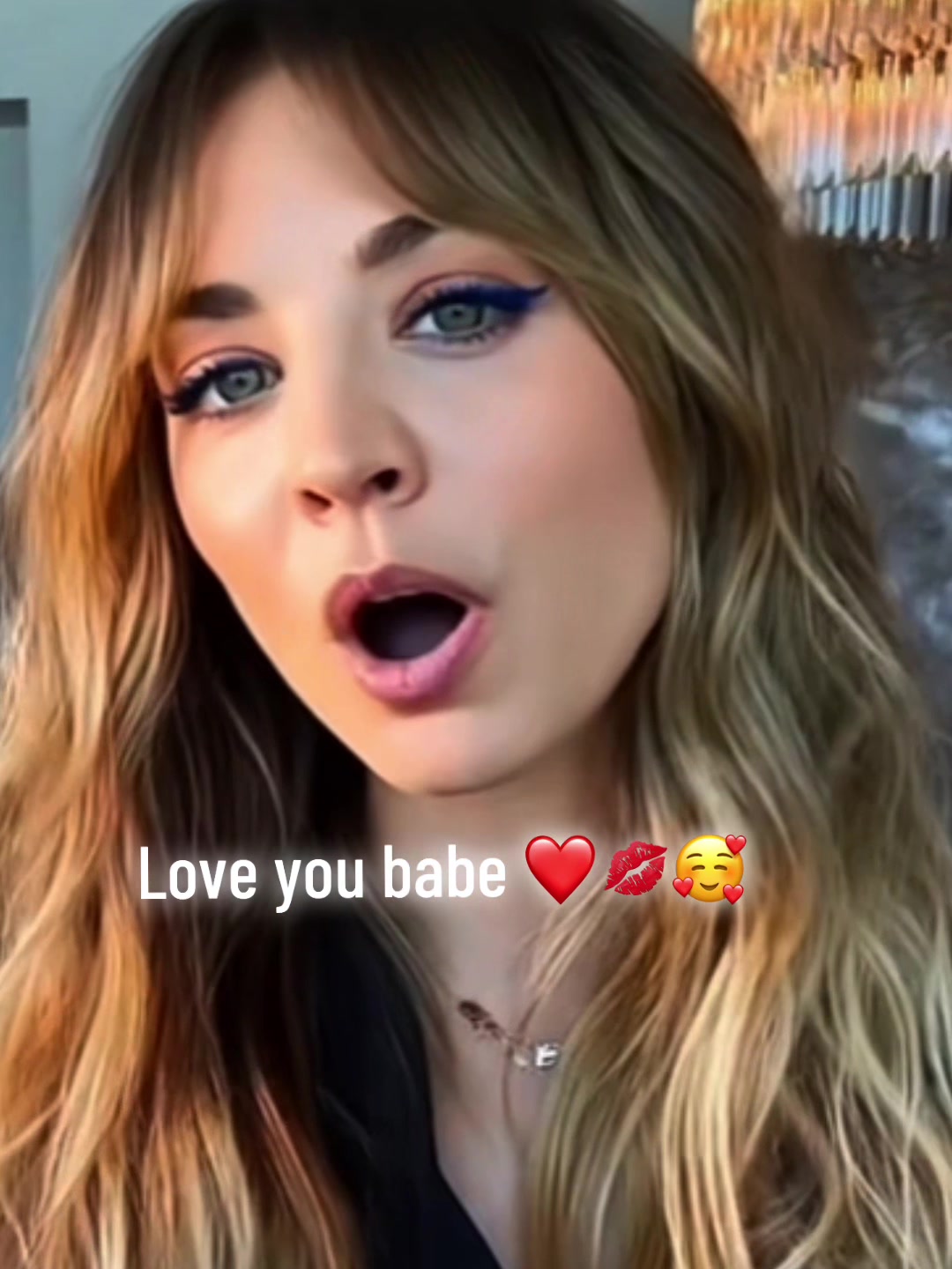 @kaleycuocofanpage2