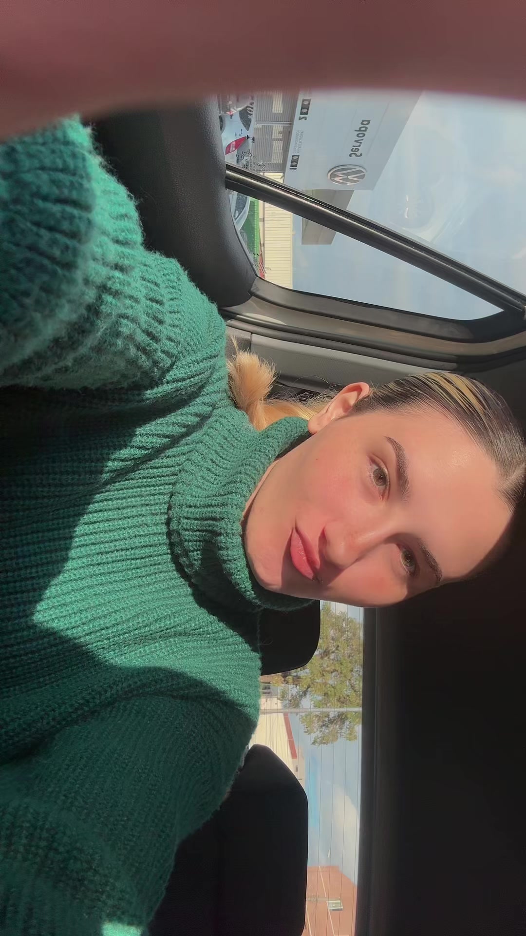 @Adriele Buchner🌩️