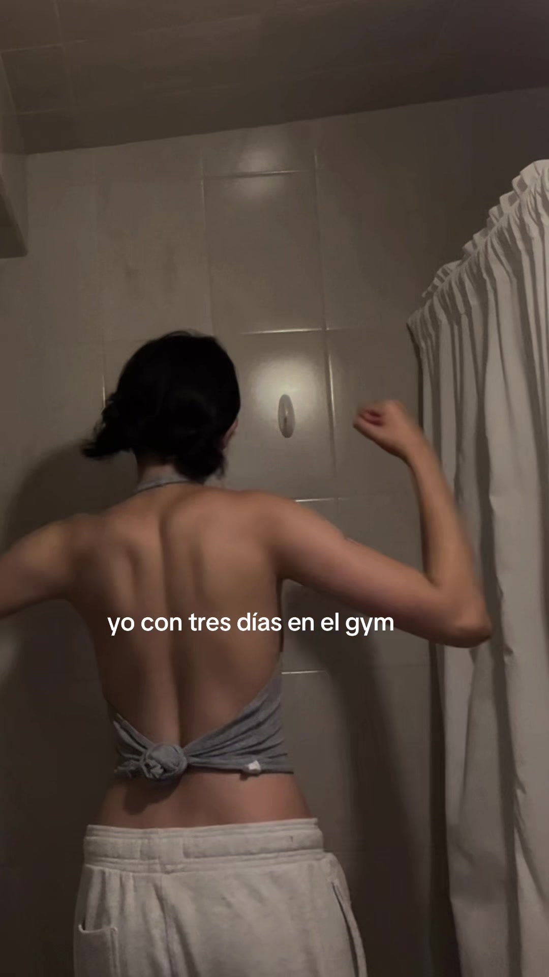 @rexxxona