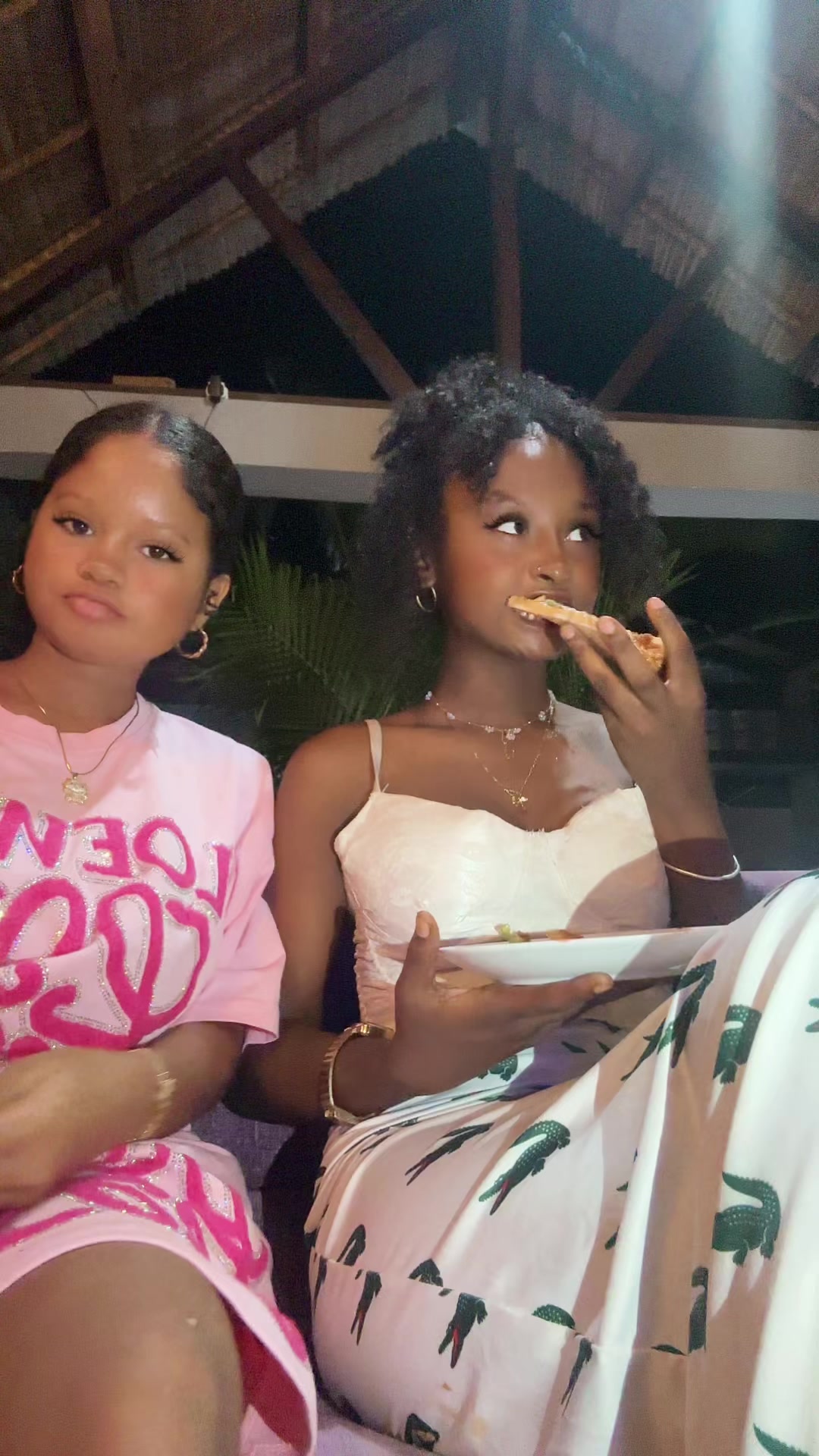 @Chacha🦋~💗🇲🇬