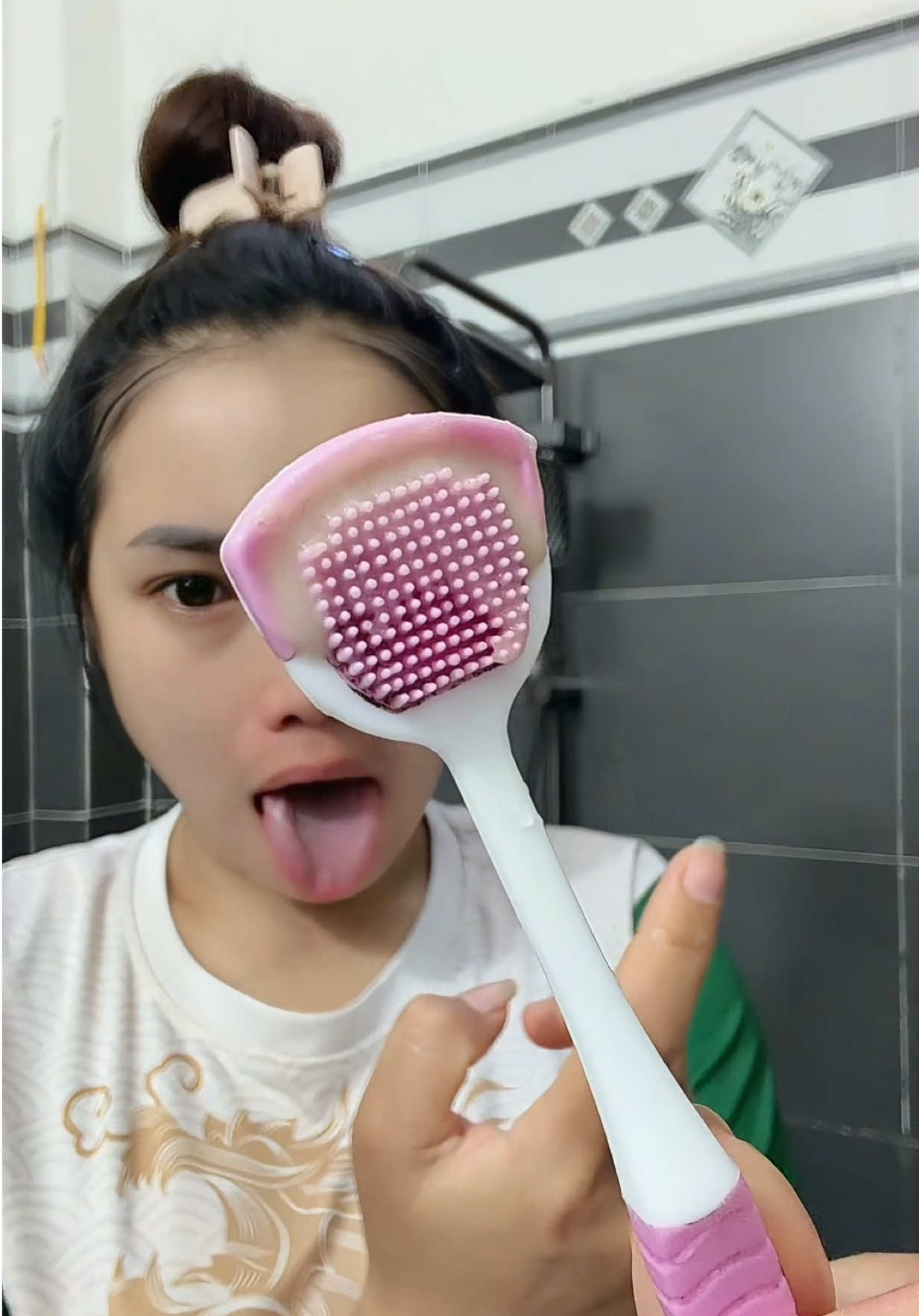 @Ho&agrave;ng Yến 🌹