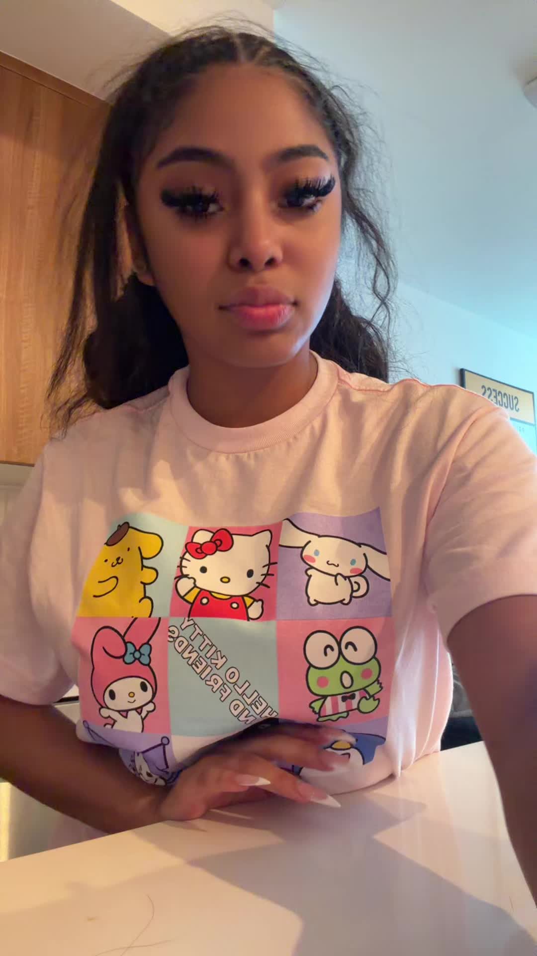 @leilamiraclee