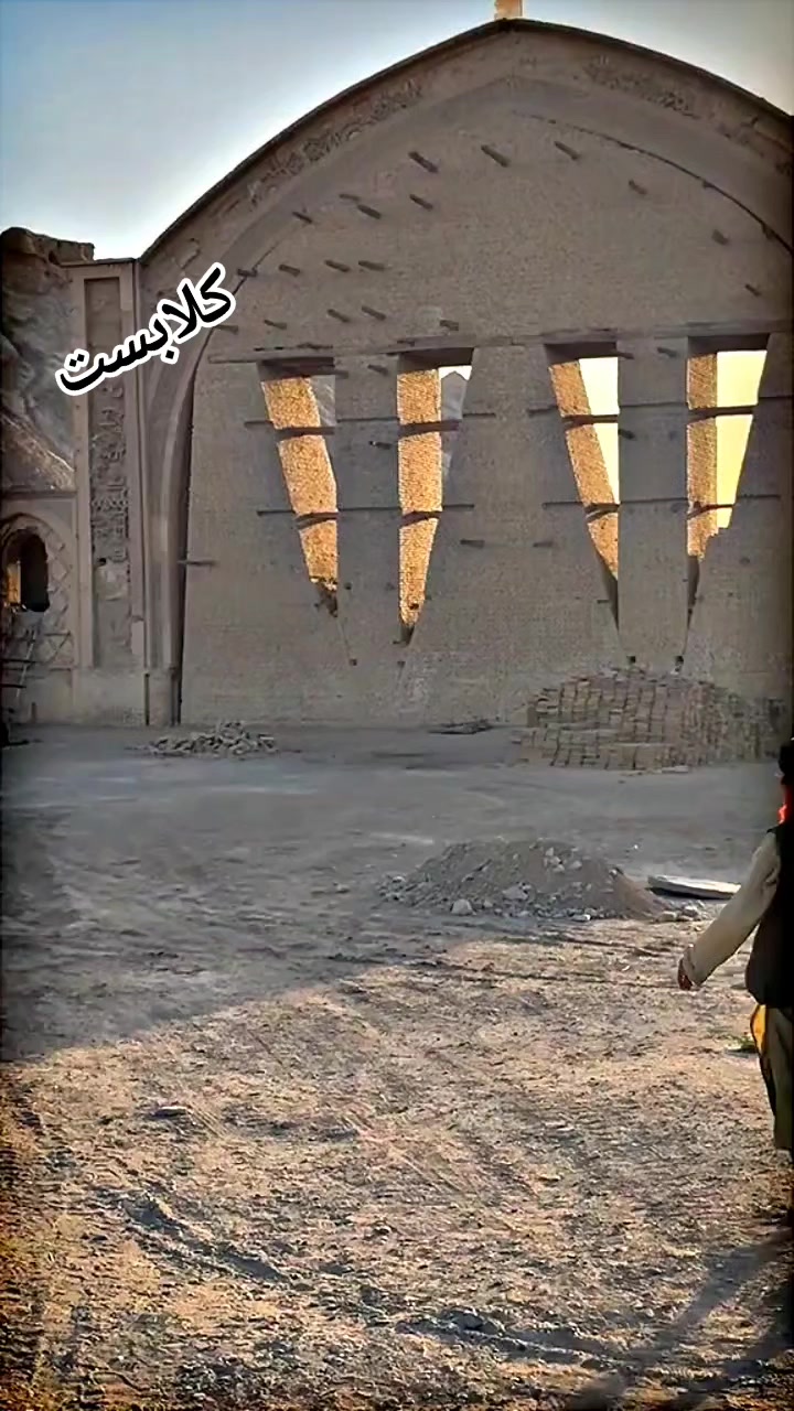 @بڑیچ یوتھ ونگ